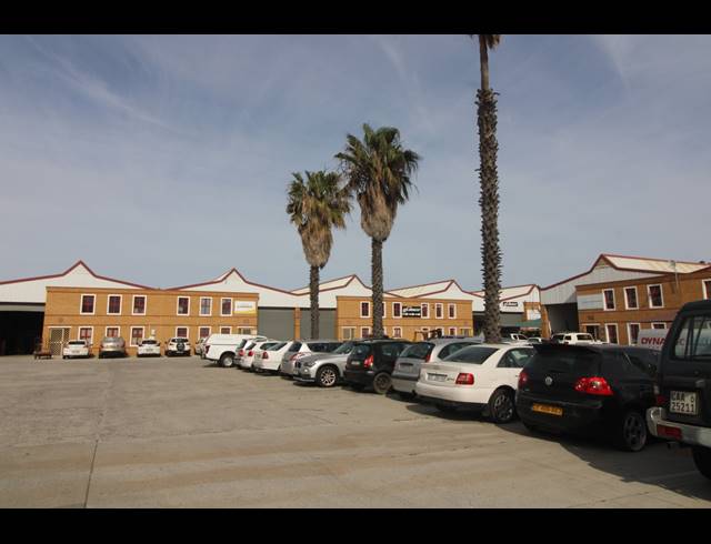 330M² WAREHOUSE TO LET IN KILLARNEY GARDENS